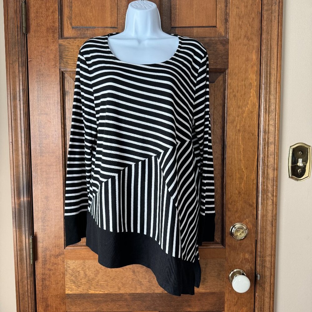 Chico"s Black & White Striped Pullover Asymmetrical Tunic Size 3 (Size 16)